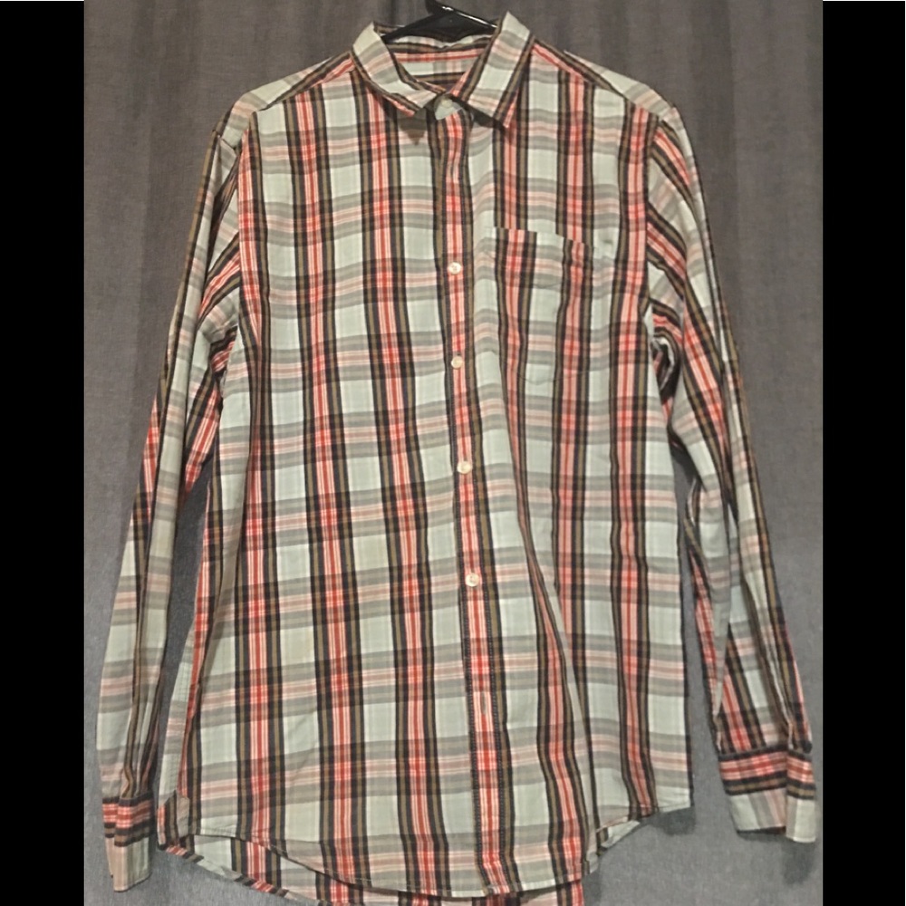 Plaid long sleeve shirt